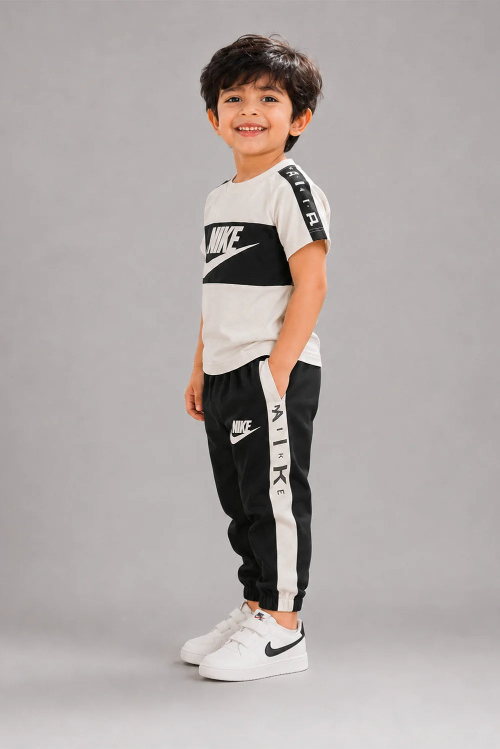 Nike Boys Black & White Co-Ord Set